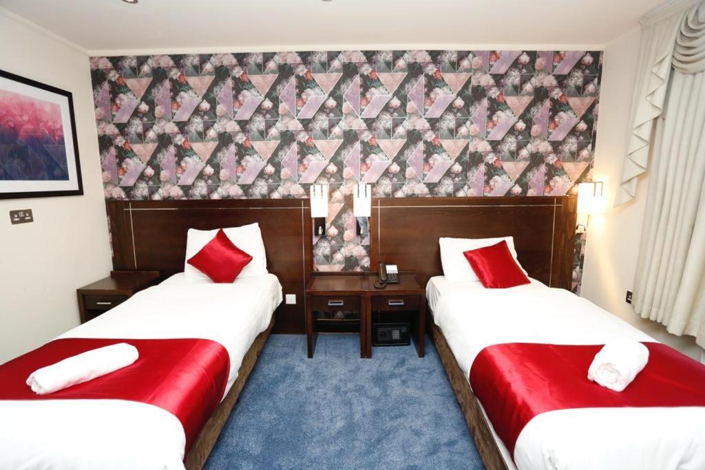 Acorn Lodge Hotel Gatwick & Parking Χόρλι Εξωτερικό φωτογραφία